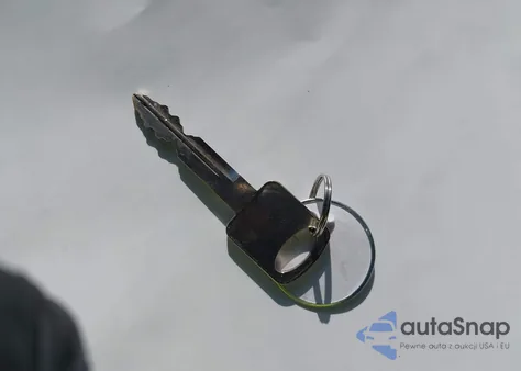 2011 Ford Crown Victoria Police Interceptor z USA, uszkodzony, nr VIN 2FABP7BV7BX113346